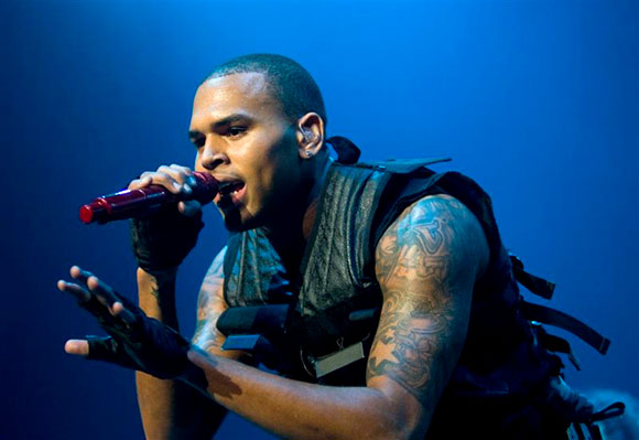 Chris Brown, Kid Ink & Omarion at DTE Energy Music Theatre