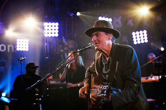 James Taylor & Bonnie Raitt at DTE Energy Music Theatre