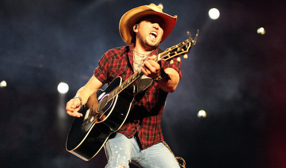 Jason Aldean at DTE Energy Music Theatre