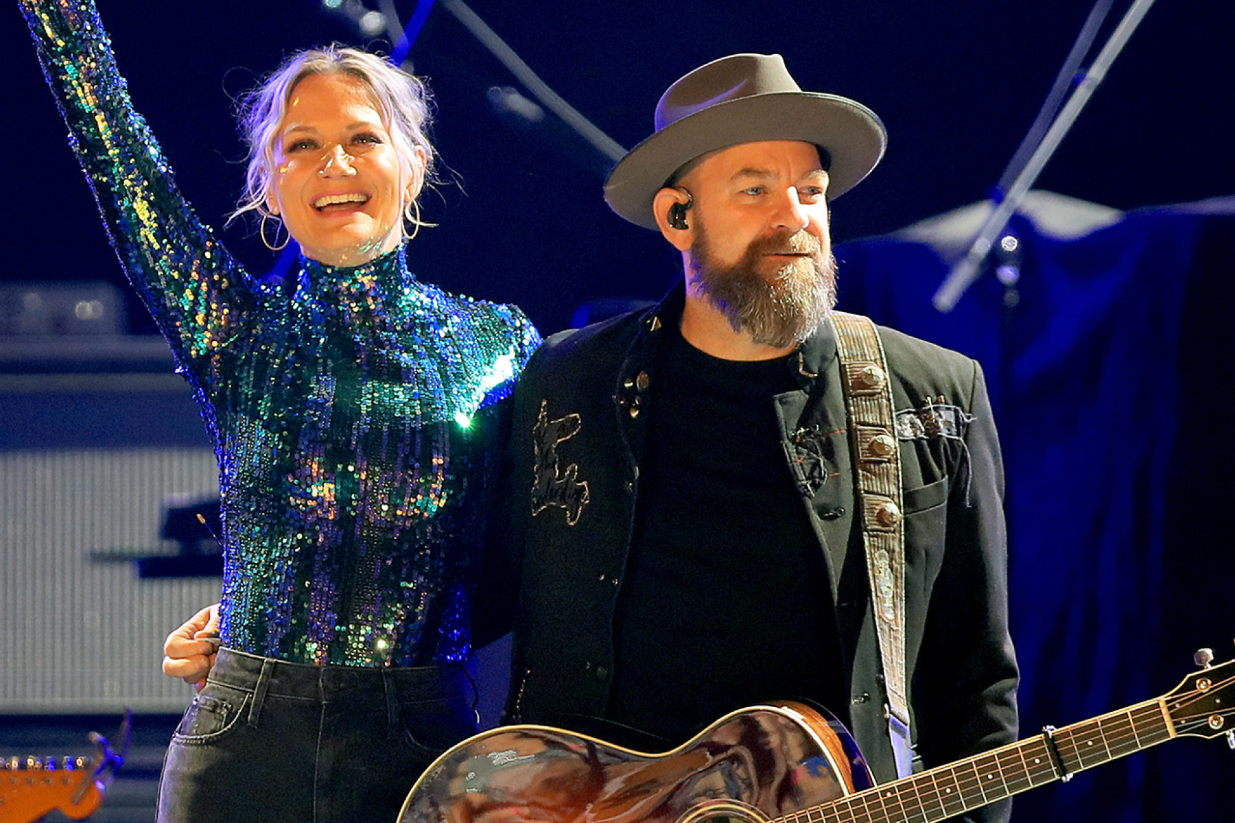 Sugarland, Mary Chapin Carpenter & Danielle Bradbery [CANCELLED] at DTE Energy Music Theatre