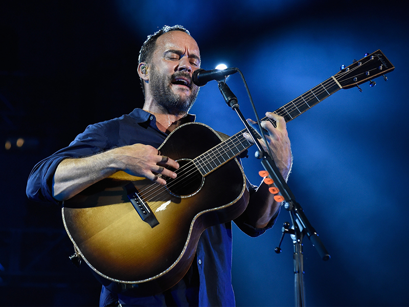 Dave Matthews Band at DTE Energy Music Theatre