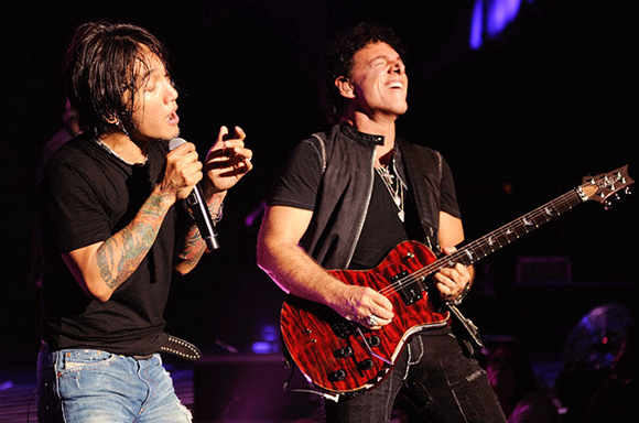 Journey & The Doobie Brothers at DTE Energy Music Theatre